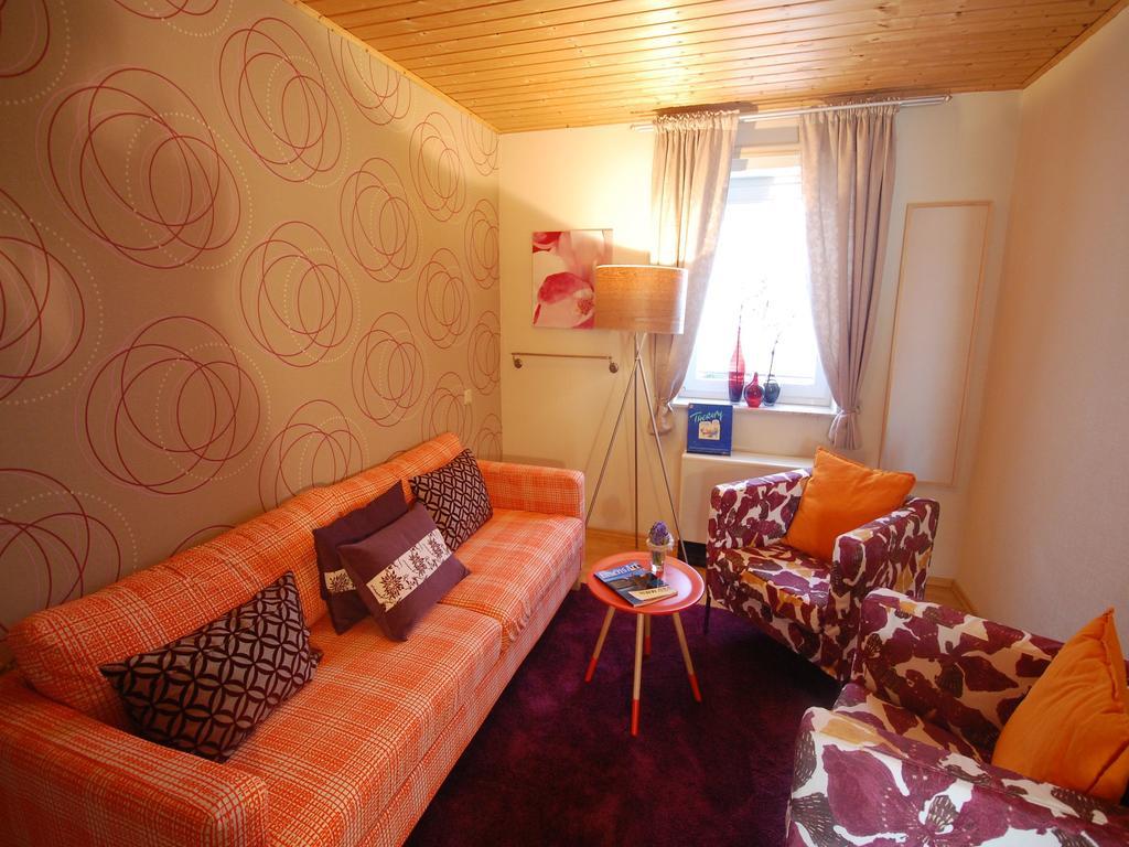 Land Und Leute Apartamento Fritzlar Exterior foto